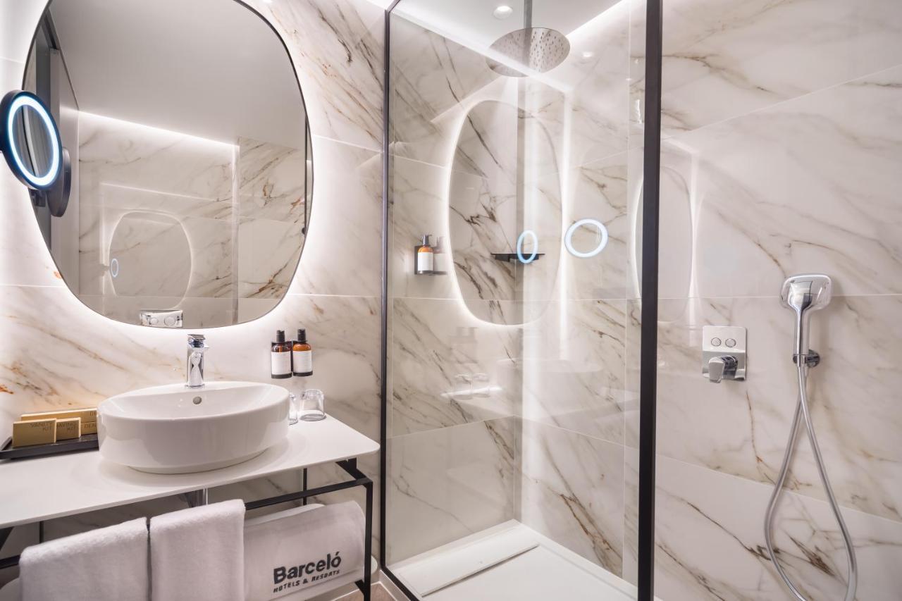 Barcelo Funchal Oldtown Hotell Exteriör bild Bathroom